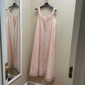 Oderte Barsa Vintage Pink with Beige Lace Nightgown. Size Medium.